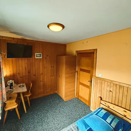 Pokoje Goscinne U Stocha Poronin Exterior foto